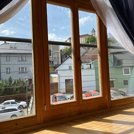Apartman S Vyhledem Na Zamek I 温珀克 外观 照片